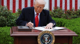 Баффетт назвал «большой ошибкой» введение Трампом импортных пошлин