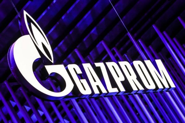 Астраханский газовый завод в России остановил работу после атаки беспилотников, сообщают источники