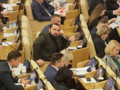 Что нового ждет россиян в сентябре: зарплаты, банкоматы, сим-карты